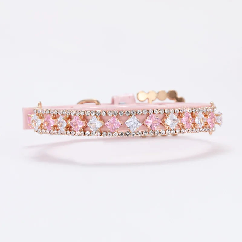 Rhinestones Dog Collar Luxury Designer Pearl Cat Necklace Adjustable Neck Strap Bling Diamond Collar for Cat Puppy Accessories